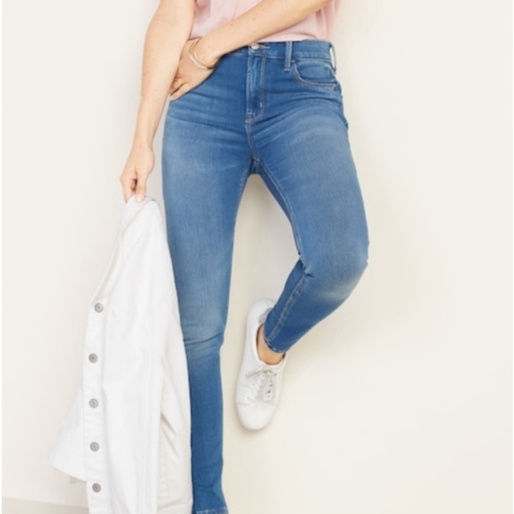 Old navy Rockstar super skinny high rise medium wash jeans